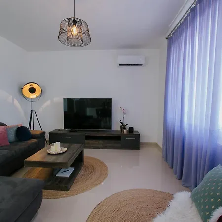 With Parking Space Seget Donji, - 22549 Apartment *